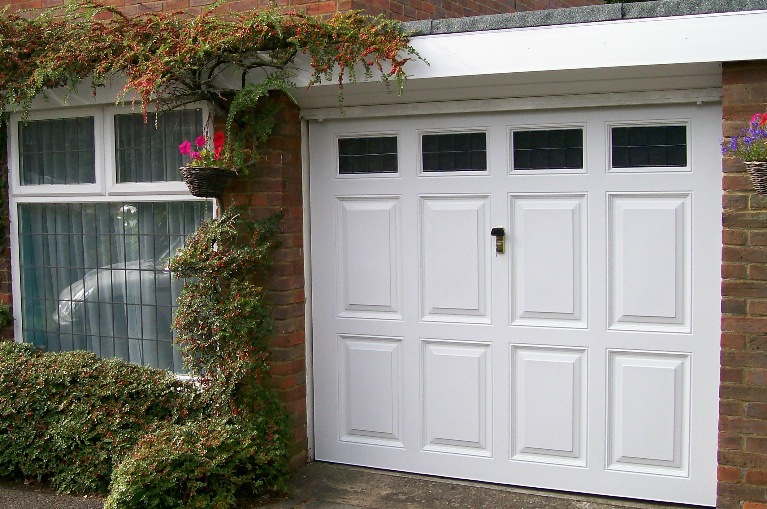 Premier Garage Doors & Gates in Buckinghamshire & Beyond